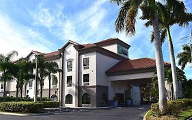 Holiday Inn Express Stuart By Ihg